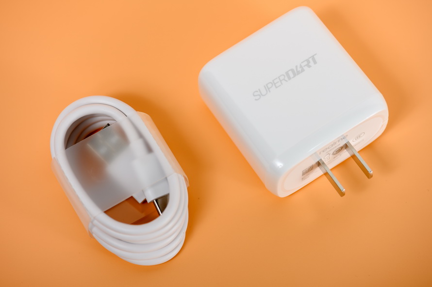 realme真我GT大师版测评,realme真我gt大师版镜头参数