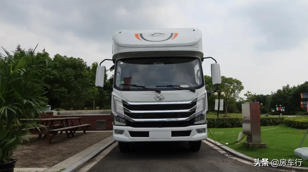 热门房车车型大全,房车十万左右高颜值的车