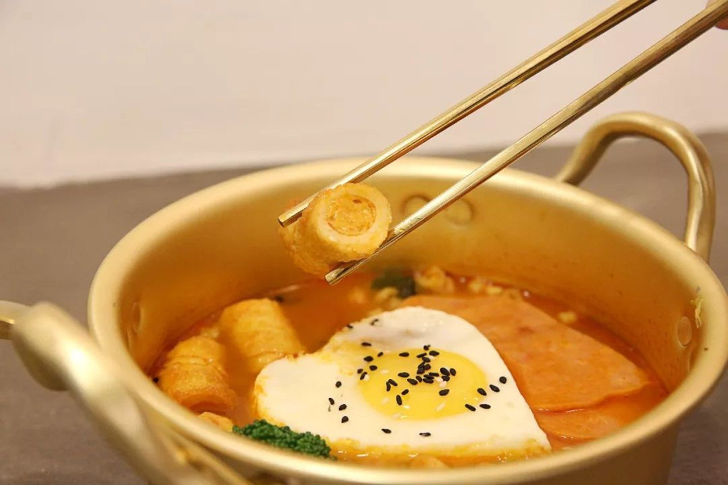 怀孕了还能吃快餐吗,怀孕后还能吃火龙果吗