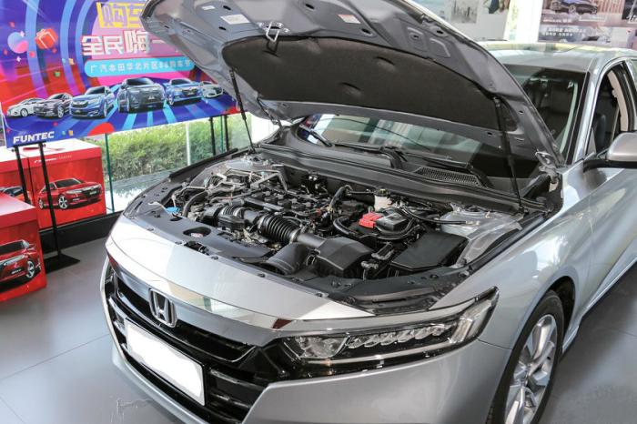 10年本田雅阁2.0二手车值得购买吗,本田雅阁混动口碑怎么样