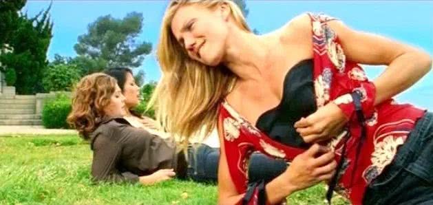 霹雳娇娃10个彩蛋,新版霹雳娇娃彩蛋