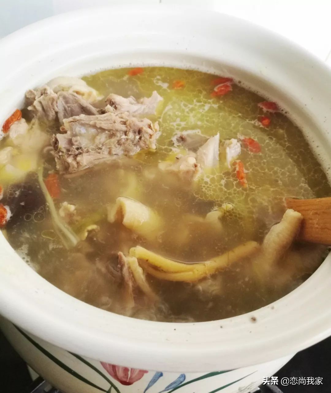 秋分后炖什么汤,秋分后还那么热熬什么汤好