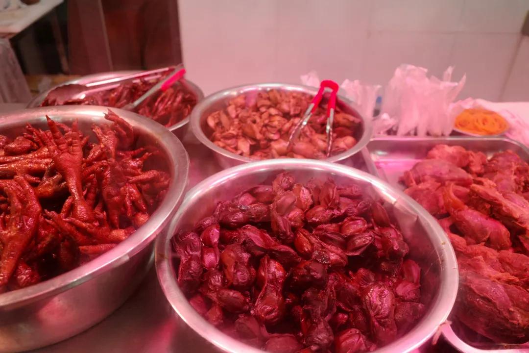 探寻西湖龙井茶核心,寻找杭州地道美食