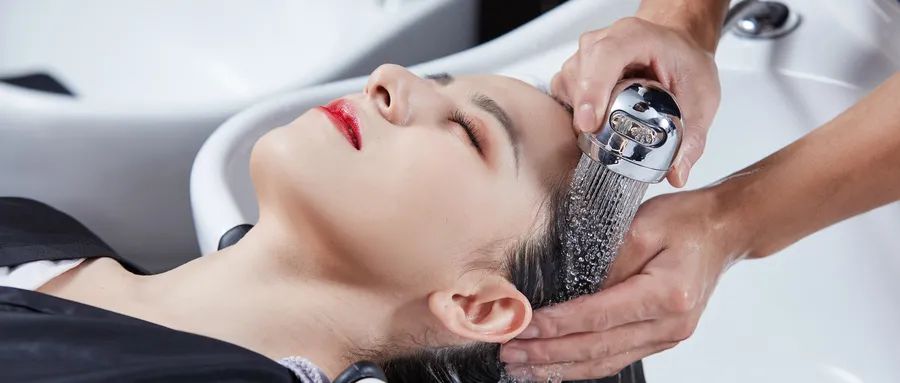 融资超3500万，汽车精英杀入美发赛道，为门店节省70%水电