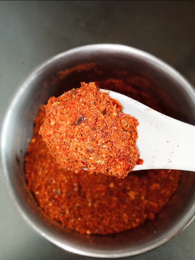 川味麻辣料配方比例,川菜小吃麻辣粉的做法视频