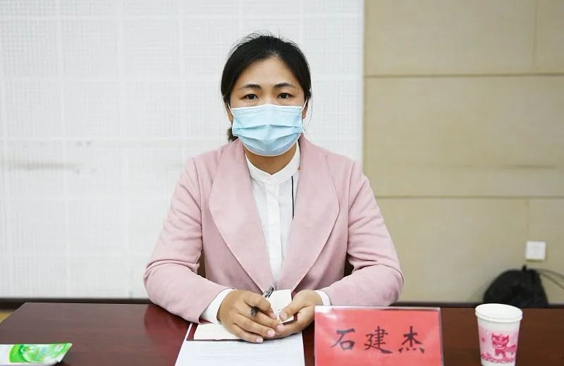 听新闻记者讲述战疫故事,聆听战疫故事