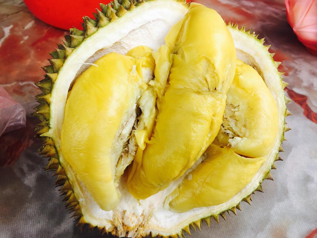 榴莲猫山王和金枕哪个核大,干尧榴莲跟金枕榴莲猫山王