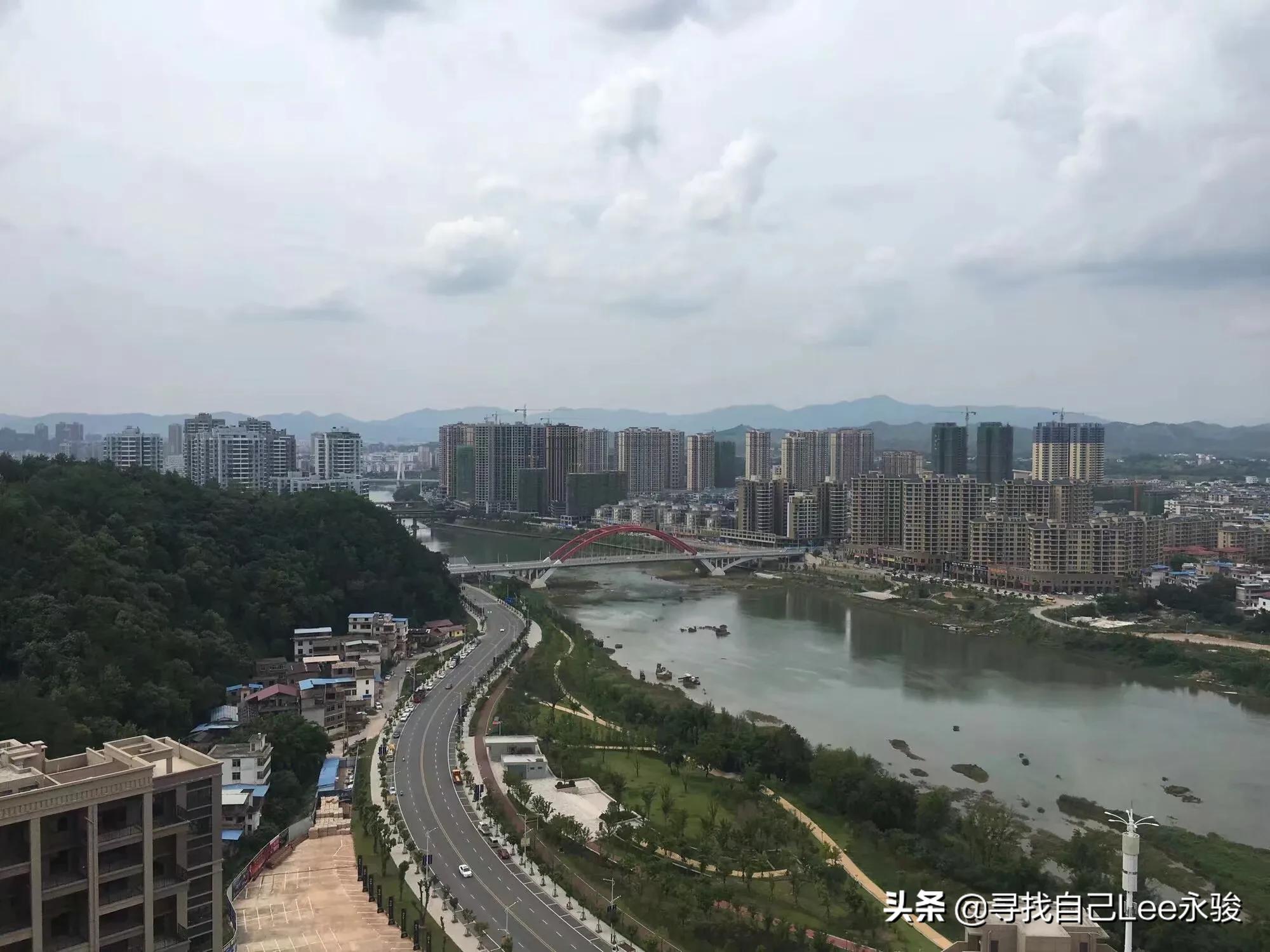 请允许我介绍我的家乡英语,让我介绍我的家乡作文