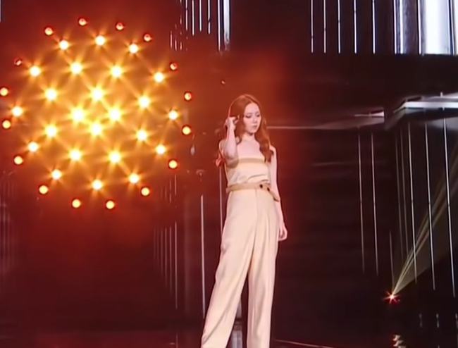 脸很美身材却减分的8位女星,只能看脸不能看身材