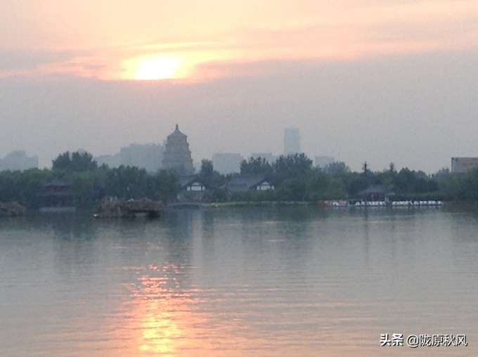 西安兵马俑和大唐不夜城旅游攻略,古都西安兵马俑与大唐芙蓉园一角