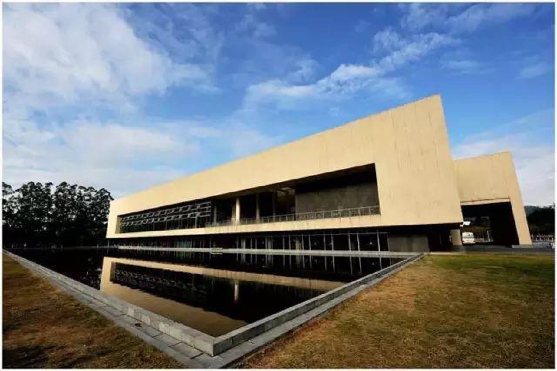 每日一校——汕头大学