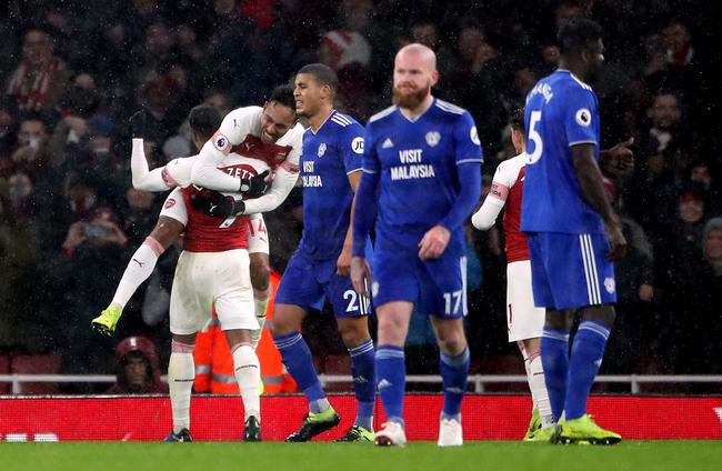 只是个中场莽汉？真不是这样，逆转卡迪夫他比厄齐尔踢得好