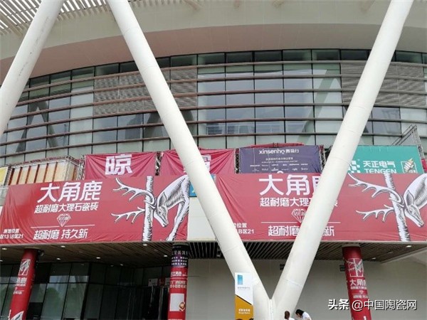 大角鹿超耐磨瓷砖专卖店,大角鹿哪款瓷砖超耐磨