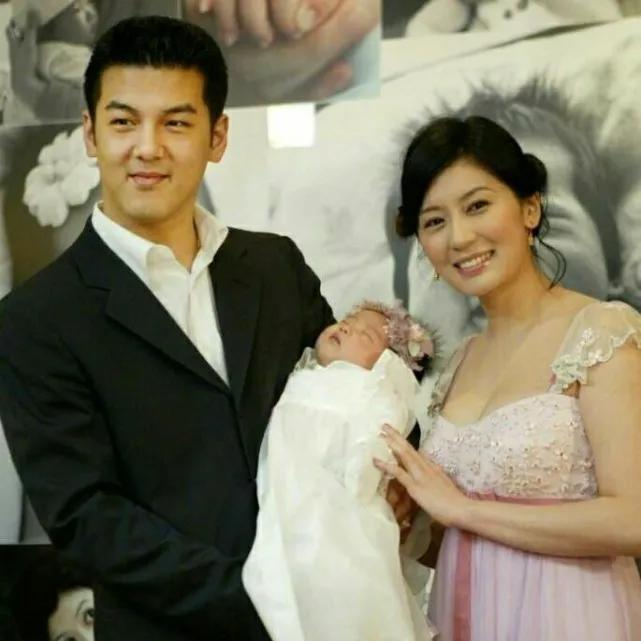 至尊红颜贾静雯在线观看,至尊红颜贾静雯回眸