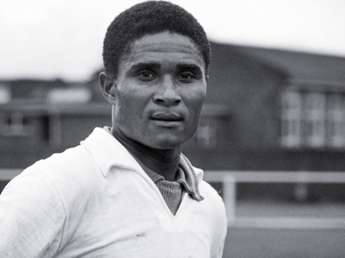 21世纪最伟大的足球运动员前十名,足坛20世纪最伟大的10人