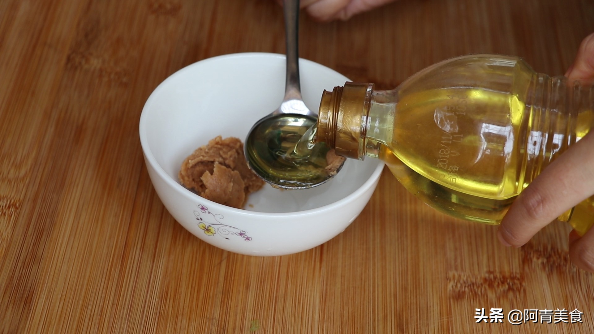 外面卖的热干面怎么做,热干面武汉正宗做法开店商用