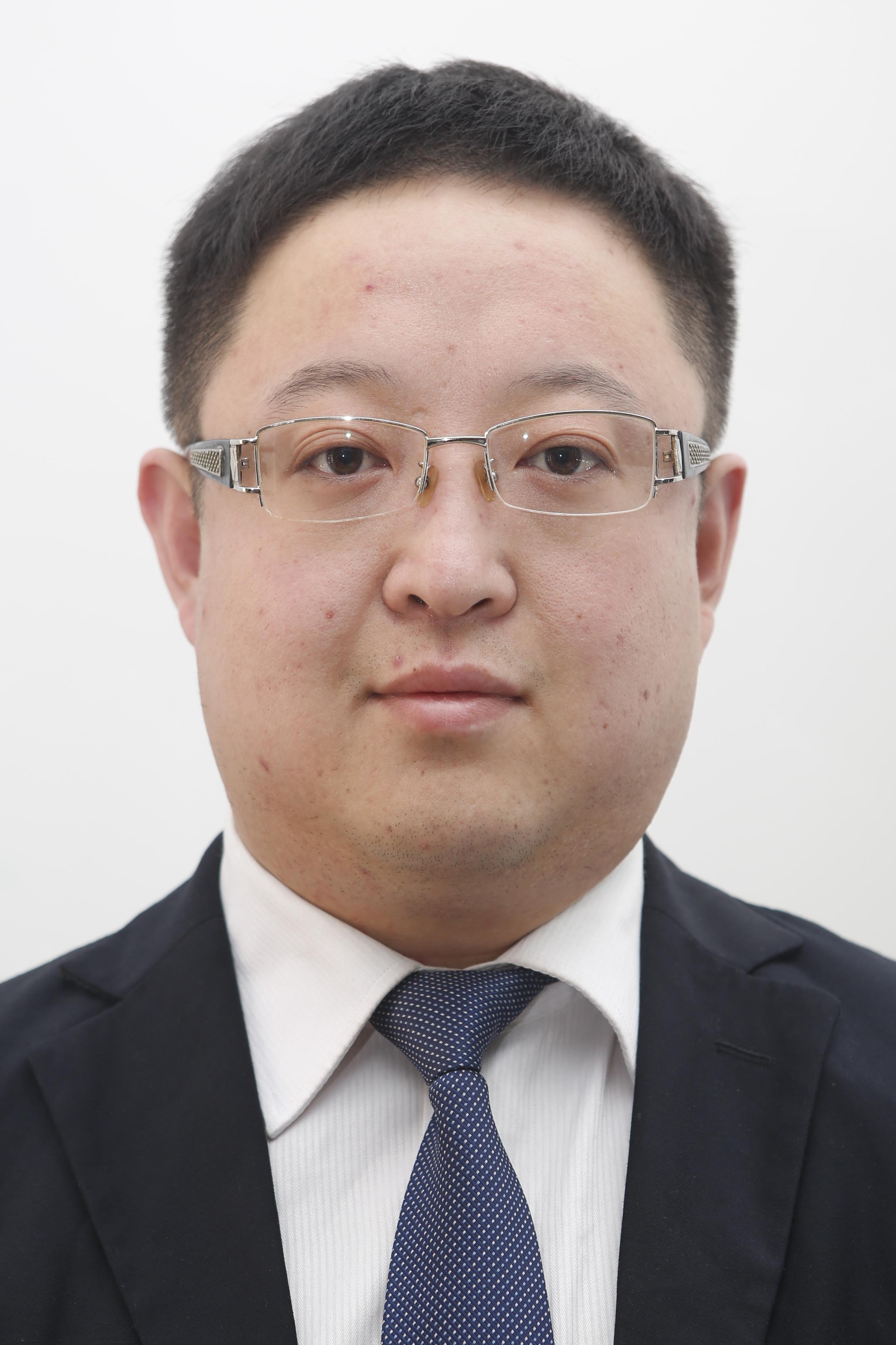 钱包越厚，屁股越痛？这是真的吗？！