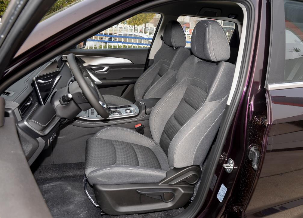 国产最省油7座suv推荐前十名,家用7座suv哪款车最实用