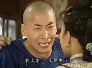 不穿跑鞋跑步对膝盖的危害,跑步最不伤膝盖的鞋子