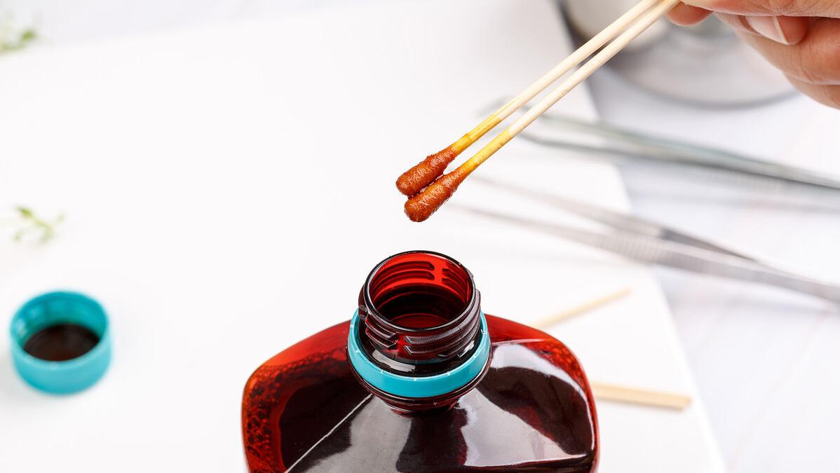 脚背被石头砸到立马肿了起来,石头把脚磨破需要打破伤风吗