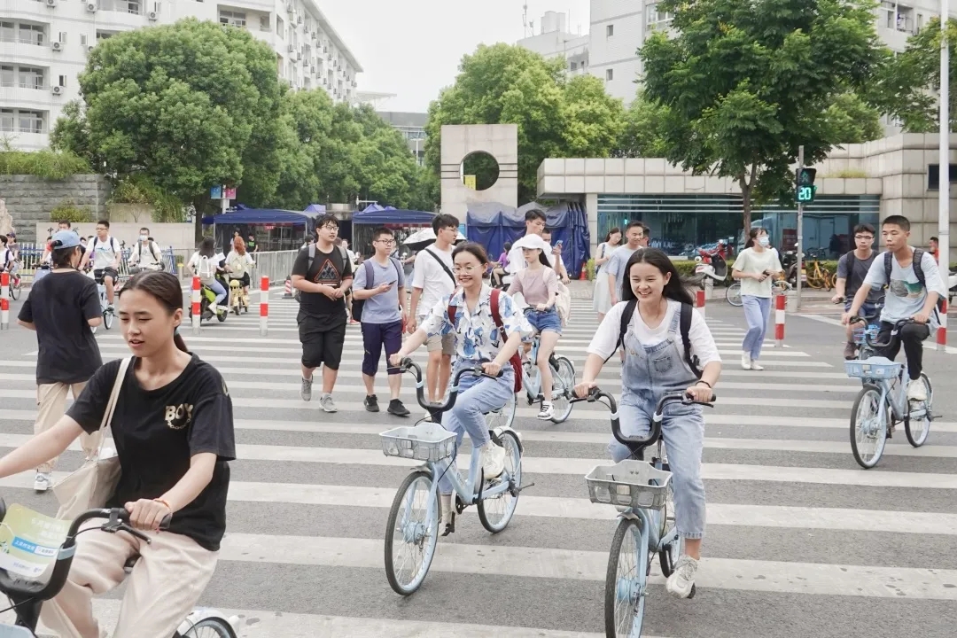 大一新生想家怎么办,大一想家怎么安慰