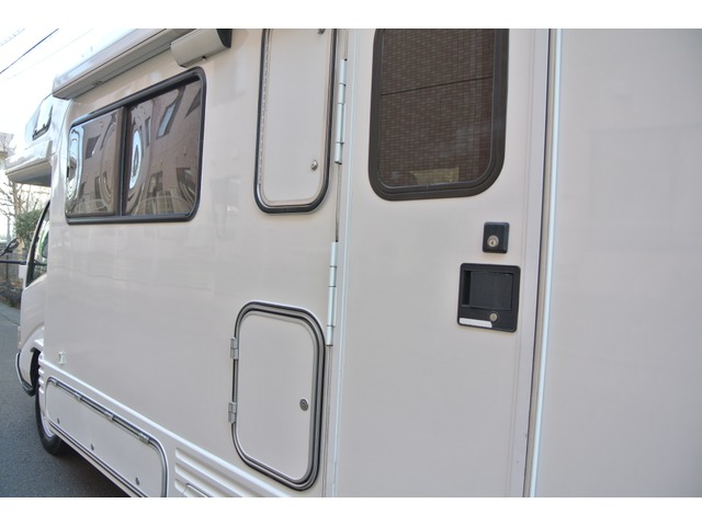 丰田海狮c型四驱房车,二手丰田海狮房车