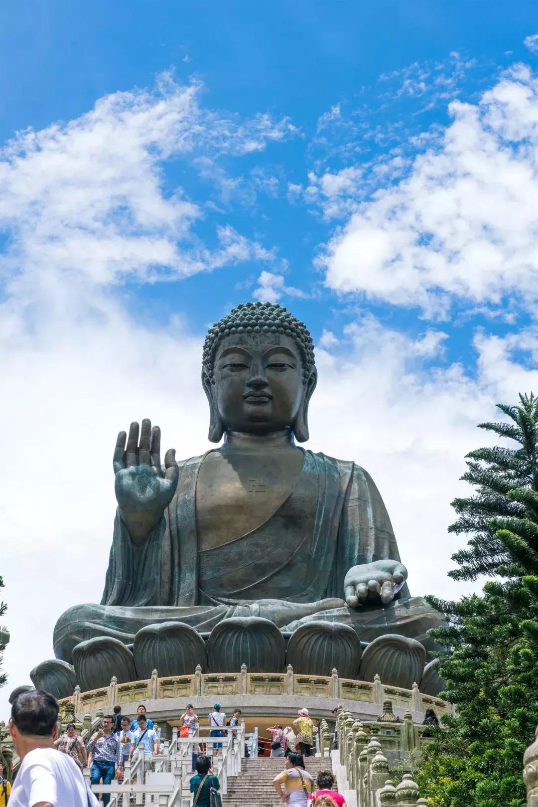 荣获2019年最佳中国母港邮轮的“星梦邮轮”到底有多酷？奢华体验