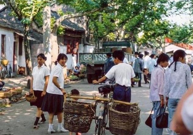 致逝去的青春年华80后,致敬永远逝去的青春年华