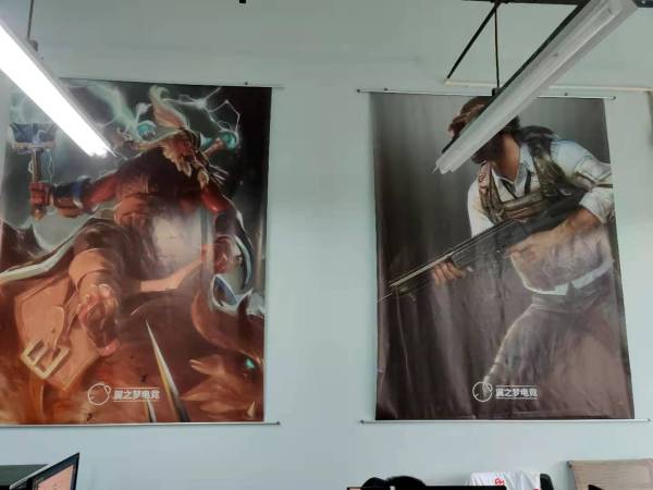 曾疯狂到对父母起“杀心”，幻想当职业选手，15岁网瘾少年被电竞劝退之路