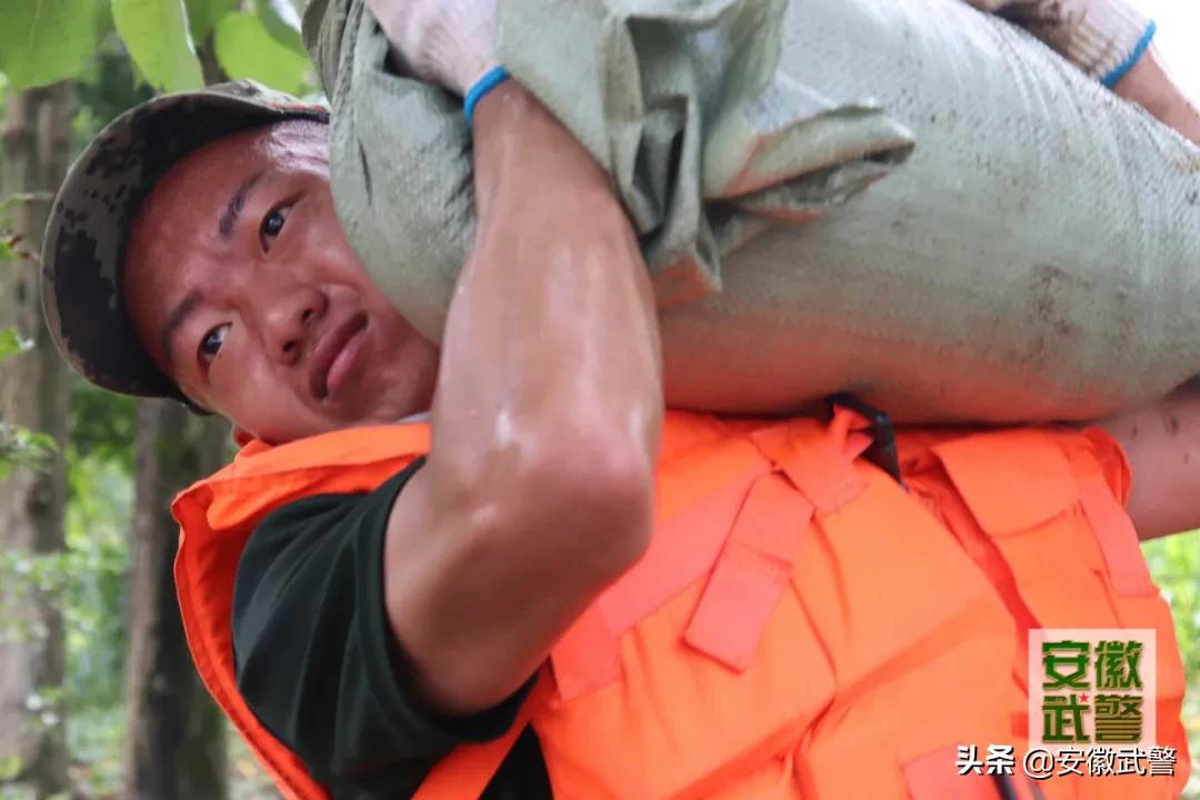 辛苦了！安徽总队一线官兵仍在艰苦作战、连续奋战