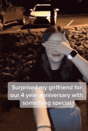 网上买的连衣裙到货了,店家连夜打电话跪求删除好评照片太尴尬了