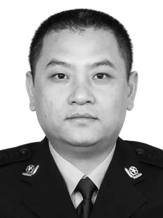 思念追逐,思念抗疫英雄