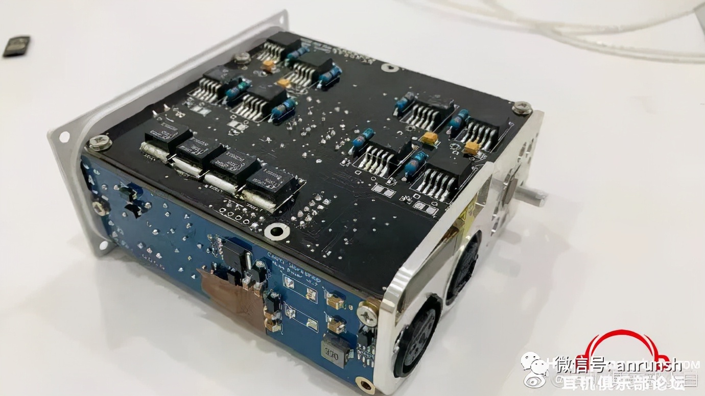 因耳放而认识耳机素质的最新一例：NIAO耳放搭配Diana平板耳机