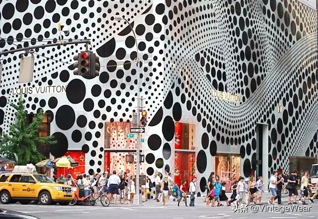 很难买到的lv到哪里买,现在的lv能买吗