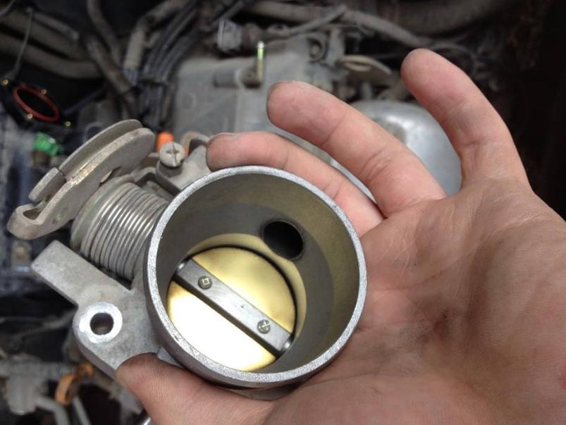 节气门洗坏了会异响吗,节气门清洗会损坏哪些部件