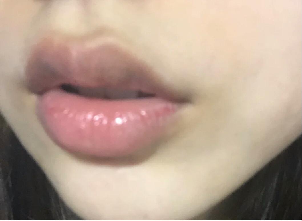 适合干燥起皮用的唇膏阿芙,阿芙的润唇膏好用吗