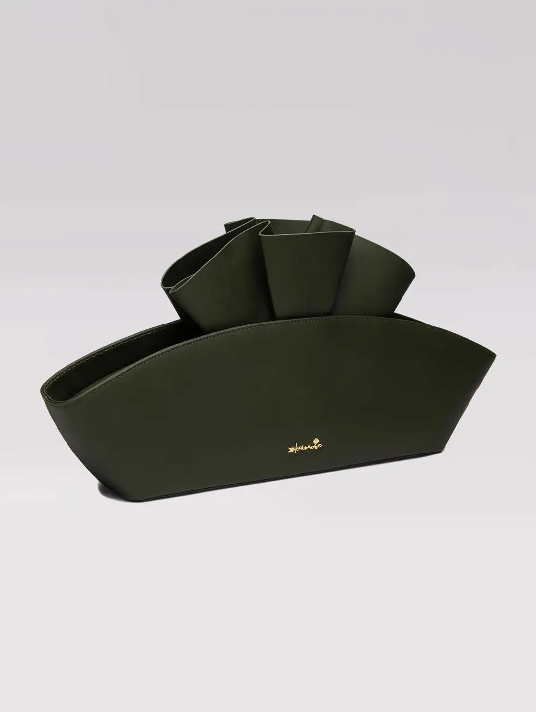 KrisXu：一个被UFO带来的国内设计师品牌包