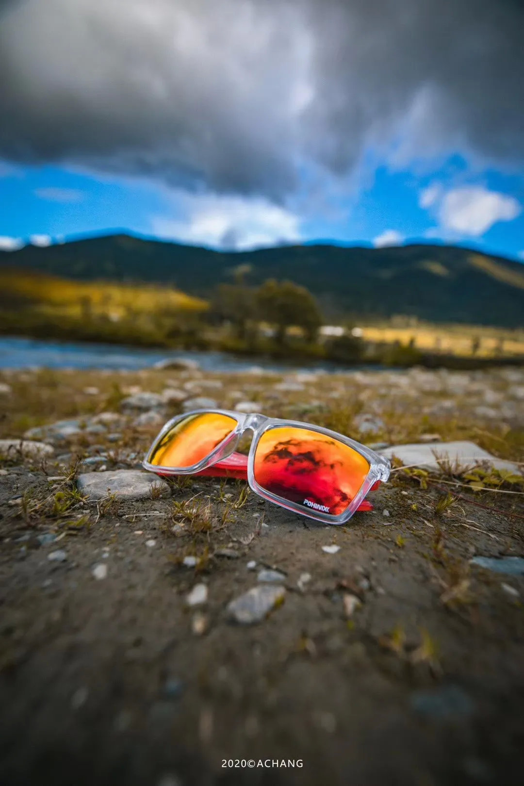 近视太阳镜解决方案,近视戴墨镜的正确方法