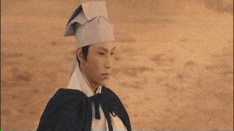 和网恋女友第一次面基，最后却进了男厕所，我现在该怎么办