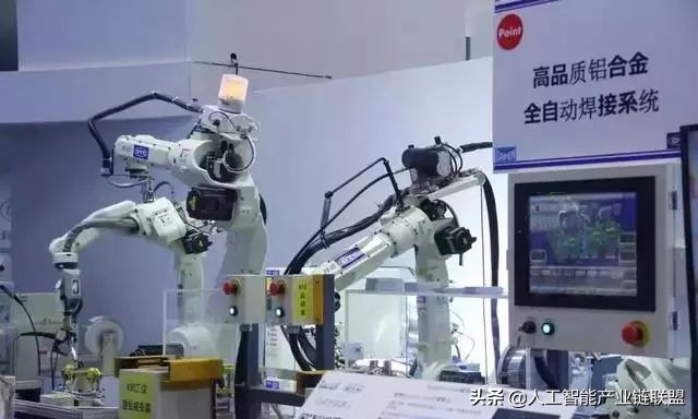 日本机器人和美国机器人,日本机器人对战美国机器人