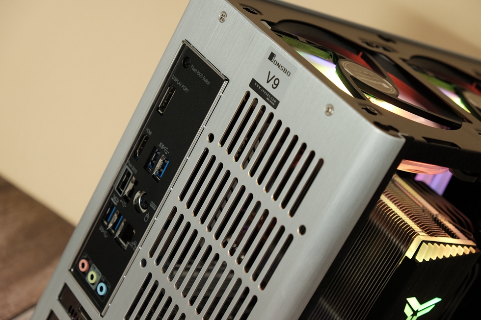 b560m主板支持pcie4.0固态,3500x配b550支持pcie4.0吗