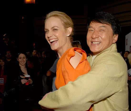 成龙被采访谈起林凤娇,成龙和林凤娇最新状况