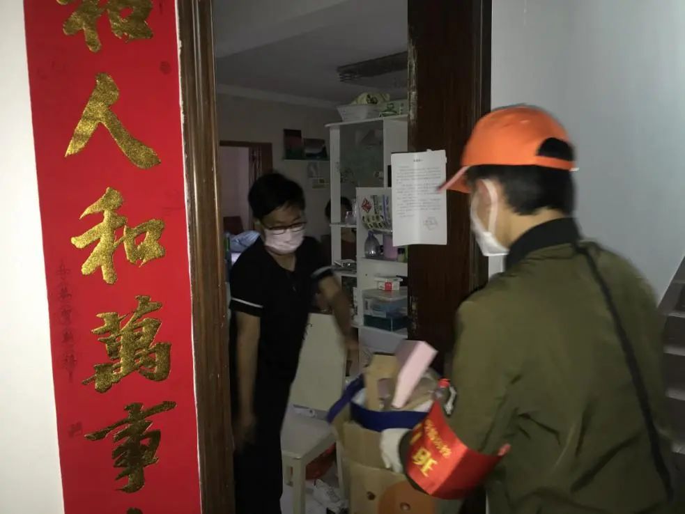 番禺|“尖刀班”后生“奥利给”,暖心服务广碧社区