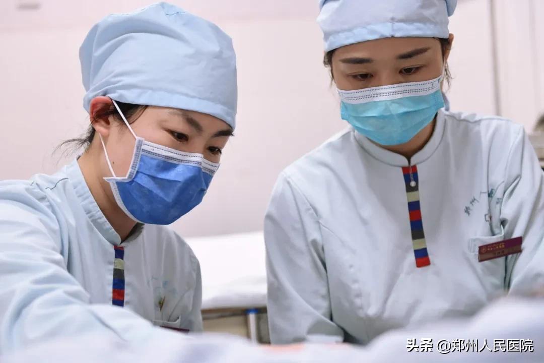 郑医好职工丨许慧：沉稳果敢，她用平凡抒写担当与温暖