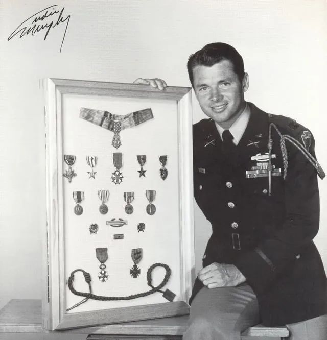 m10狼獾坦克,狼獾轮式步兵战车