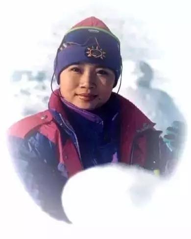 李娜出家后现在生活状况,李娜出家后生活现状