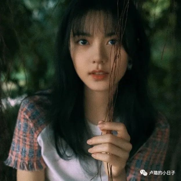 法国女性必买的衣服,真正时髦的巴黎女人到底在穿什么