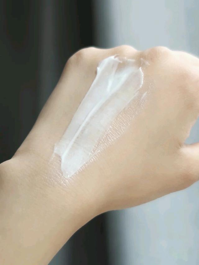 100元以内面霜推荐秋冬干皮,100块钱干性皮肤适合的面霜