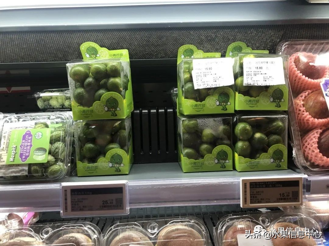 中秋节前，走访两家水果零售店，水果标准化在这里体现的淋漓尽致