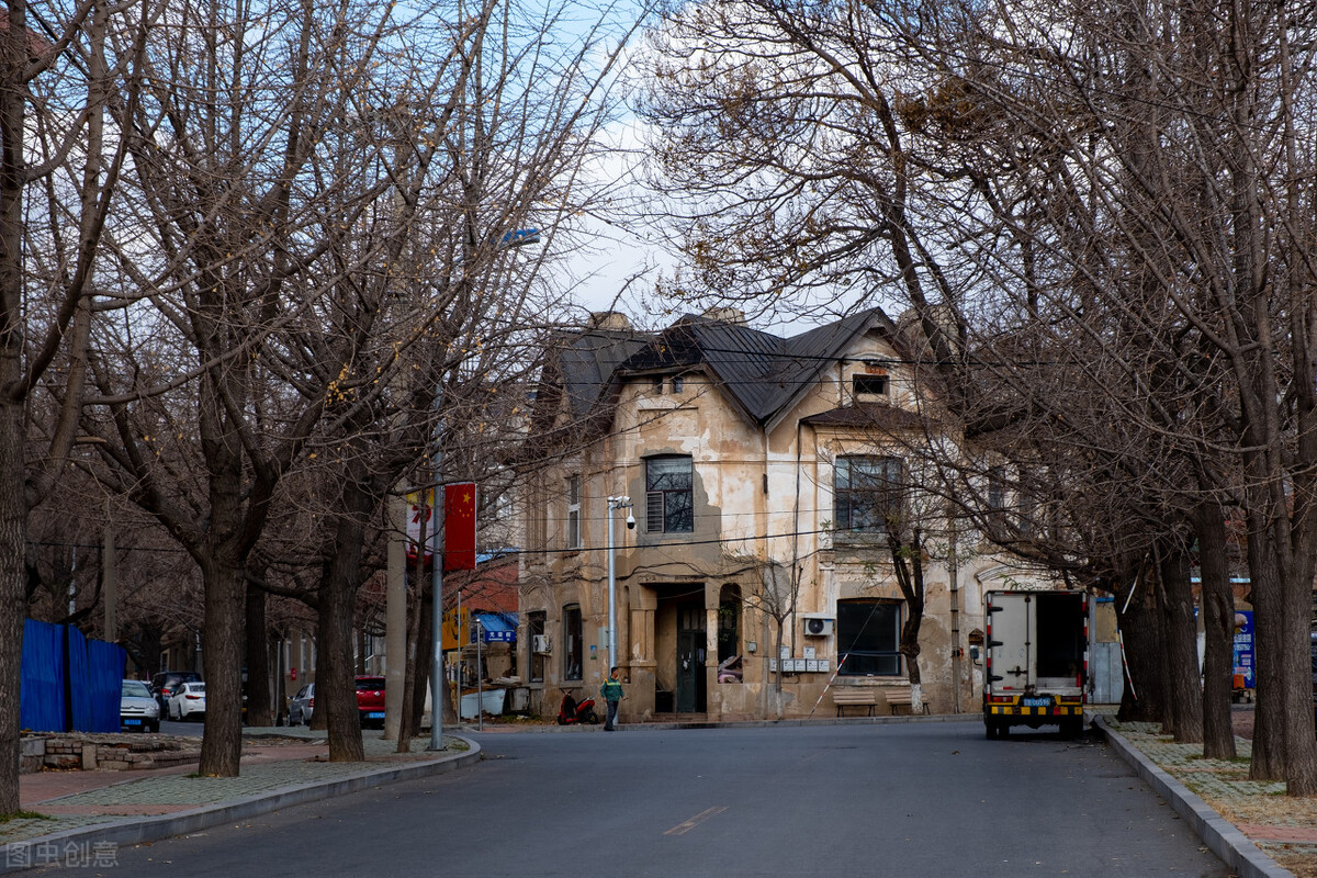 这座海滨小城的特点是什么,适合养老的海滨小镇